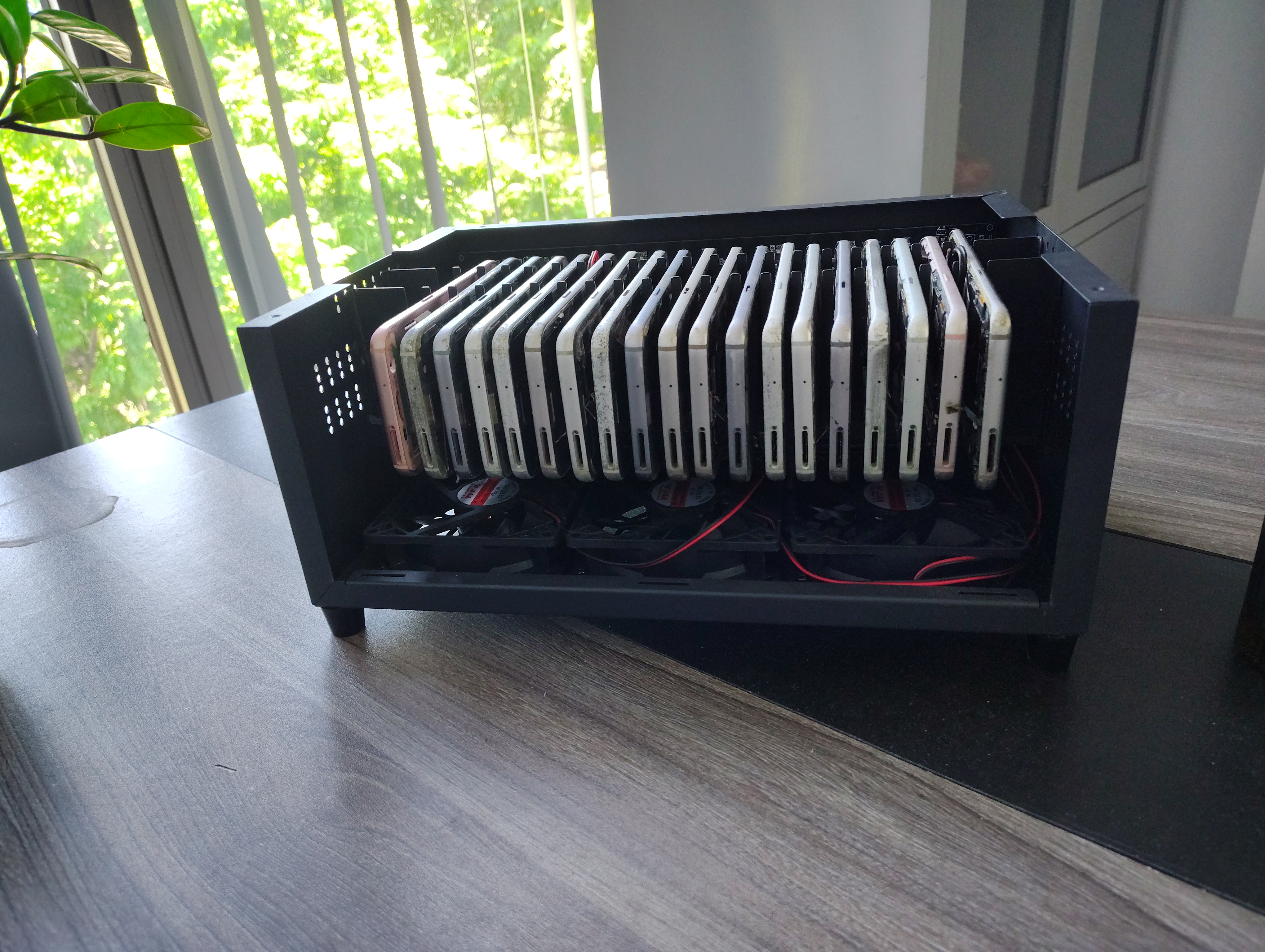 Hướng Dẫn Sử Dụng Box Phone Farm Cho Người Mới Từ A–Z